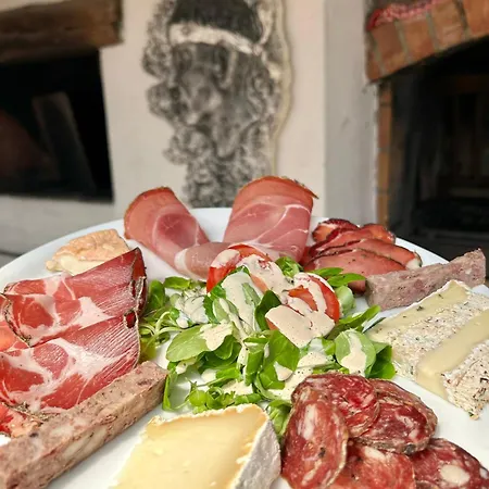 De Cannedda サリ・ソランザラ