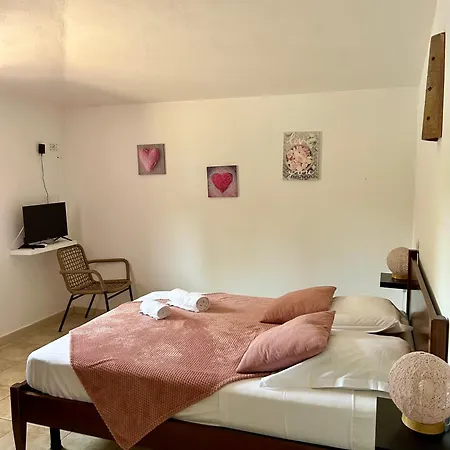 De Cannedda ホテル サリ・ソランザラ