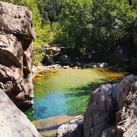 ホテル De Cannedda 3*