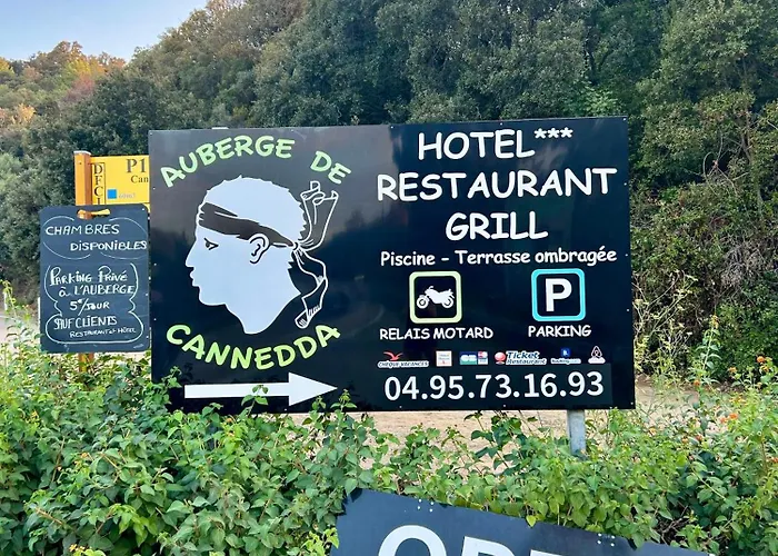 De Cannedda Hotel 3*