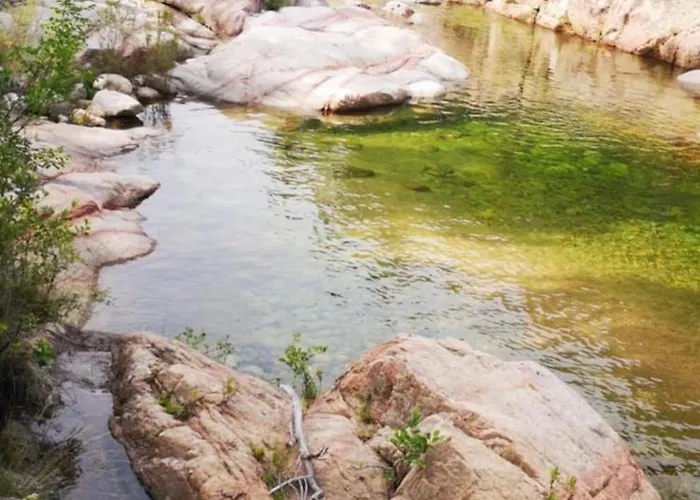 De Cannedda 酒店 萨里索伦札拉